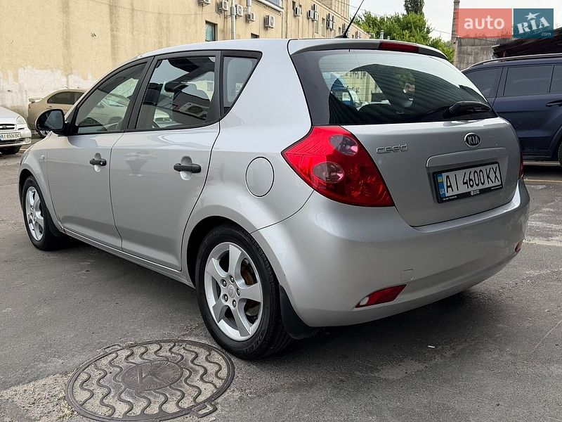 Хетчбек Kia Ceed 2008 в Києві