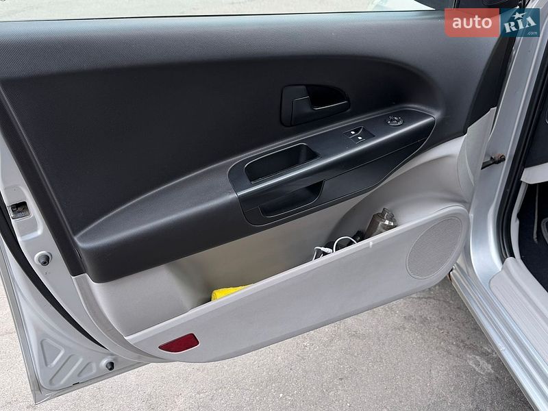 Хетчбек Kia Ceed 2008 в Києві