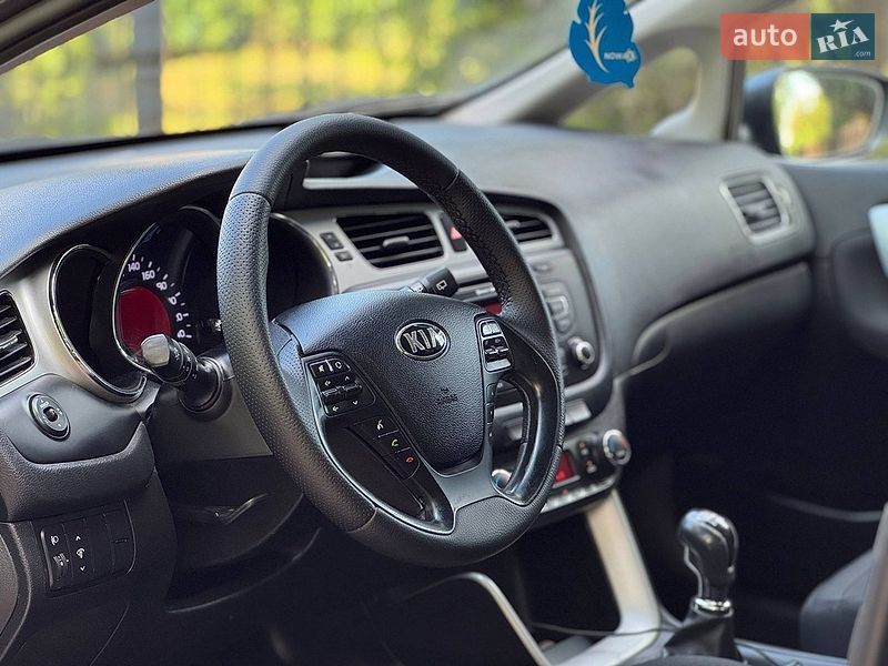 Универсал Kia Ceed 2012 в Тернополе