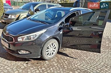 Универсал Kia Ceed 2012 в Львове