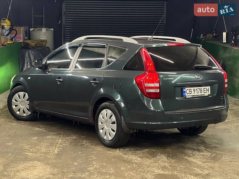 Универсал Kia Ceed 2009 в Киеве