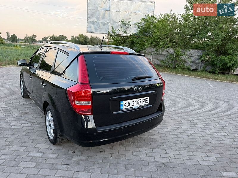 Універсал Kia Ceed 2010 в Кривому Розі