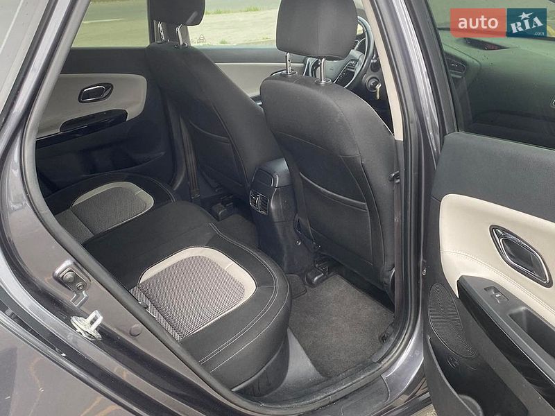 Хэтчбек Kia Ceed 2015 в Киеве