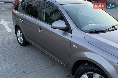 Универсал Kia Ceed 2008 в Киеве