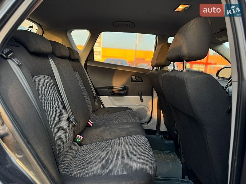 Хэтчбек Kia Ceed 2008 в Киеве фото 10 Хэтчбек Kia Ceed 2008 в Киеве