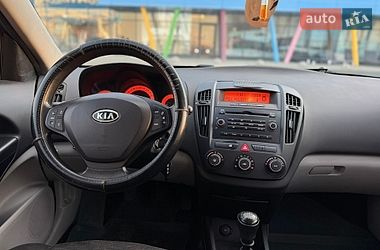 Хэтчбек Kia Ceed 2008 в Киеве фото 14 Хэтчбек Kia Ceed 2008 в Киеве