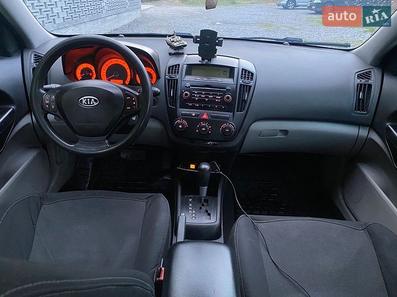 Хэтчбек Kia Ceed 2008 в Белой Церкви