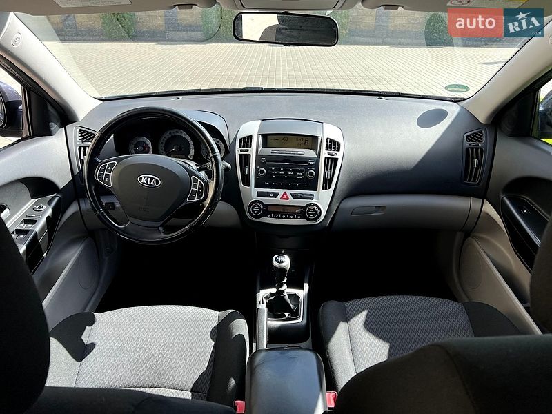 Універсал Kia Ceed 2008 в Луцьку