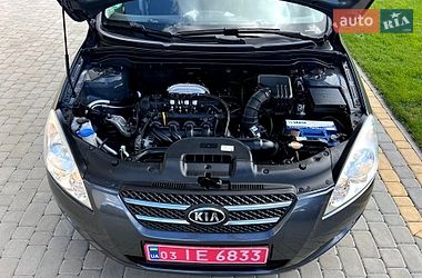 Універсал Kia Ceed 2008 в Луцьку