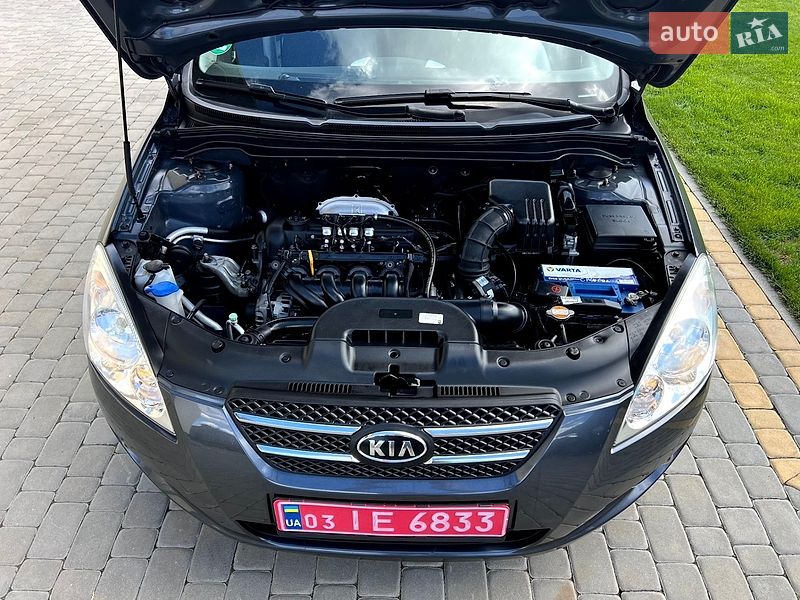 Універсал Kia Ceed 2008 в Луцьку