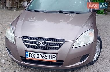 Хетчбек Kia Ceed 2007 в Кам'янець-Подільському фото 3 Хетчбек Kia Ceed 2007 в Кам'янець-Подільському