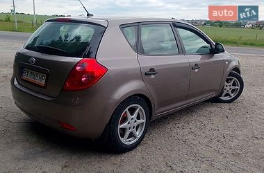 Хетчбек Kia Ceed 2007 в Кам'янець-Подільському фото 4 Хетчбек Kia Ceed 2007 в Кам'янець-Подільському