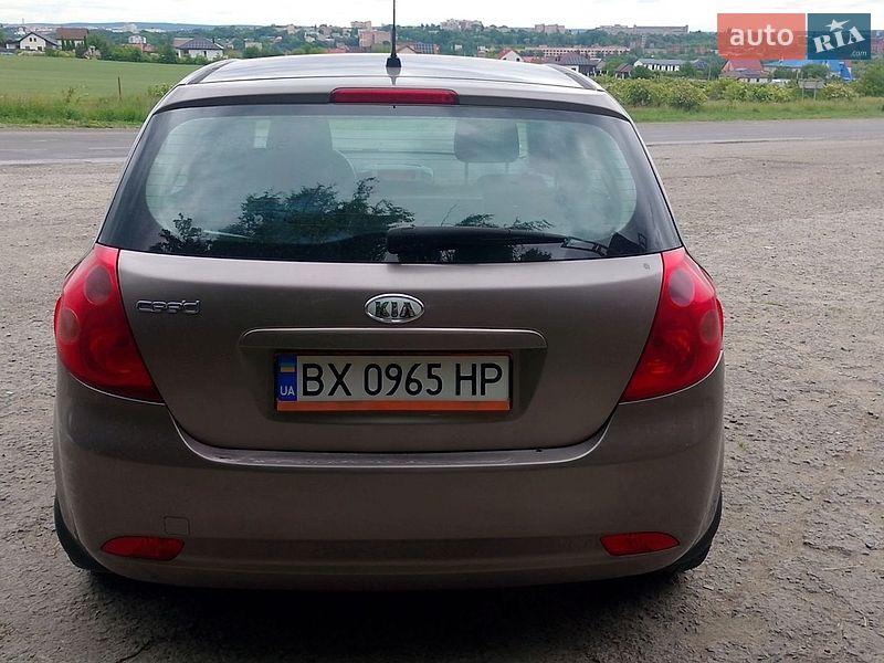 Хетчбек Kia Ceed 2007 в Кам'янець-Подільському фото 11 Хетчбек Kia Ceed 2007 в Кам'янець-Подільському