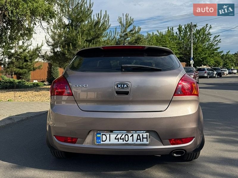 Хетчбек Kia Ceed 2009 в Одесі фото 5 Хетчбек Kia Ceed 2009 в Одесі