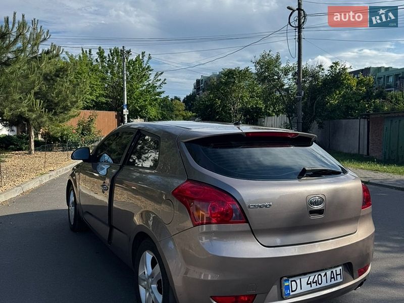 Хетчбек Kia Ceed 2009 в Одесі фото 4 Хетчбек Kia Ceed 2009 в Одесі