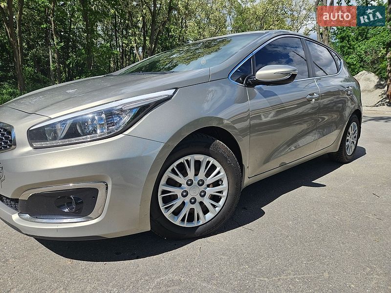 Хетчбек Kia Ceed 2017 в Броварах