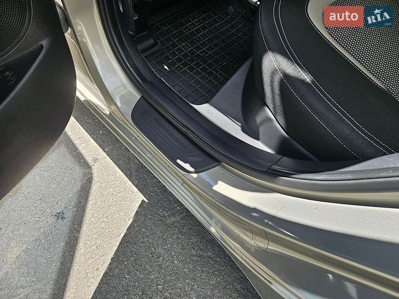 Хетчбек Kia Ceed 2017 в Броварах