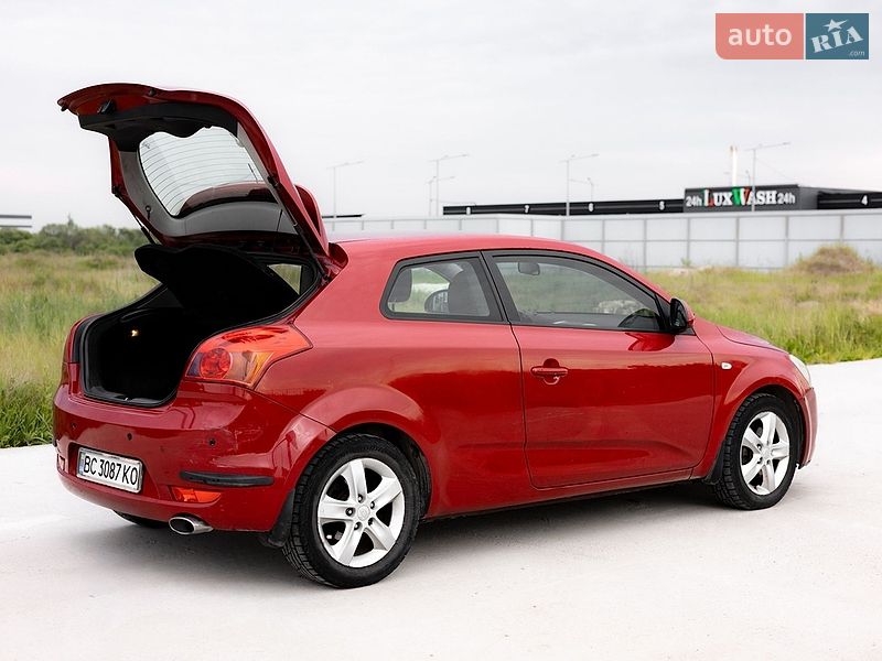Хетчбек Kia Ceed 2008 в Львові фото 4 Хетчбек Kia Ceed 2008 в Львові