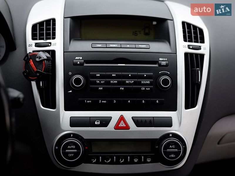 Хетчбек Kia Ceed 2008 в Львові фото 20 Хетчбек Kia Ceed 2008 в Львові