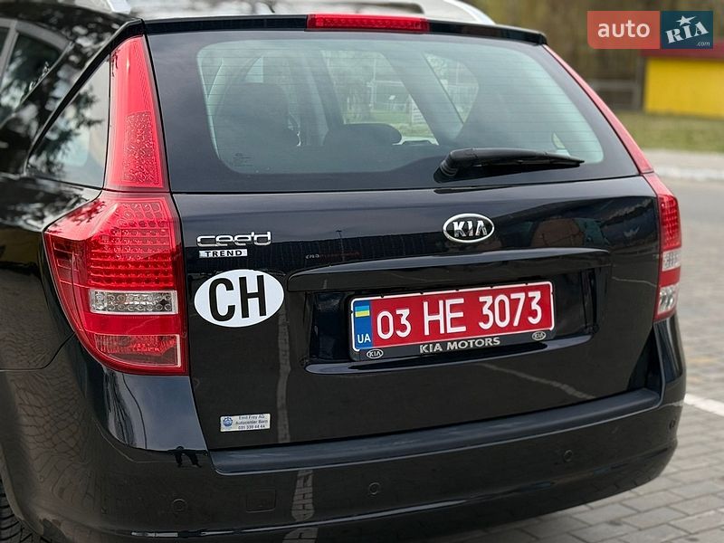 Універсал Kia Ceed 2011 в Луцьку