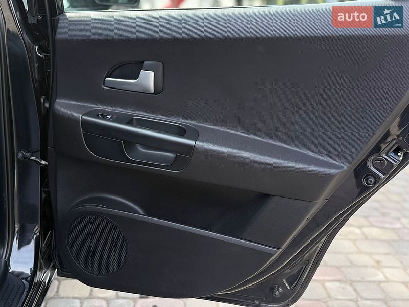 Універсал Kia Ceed 2011 в Луцьку