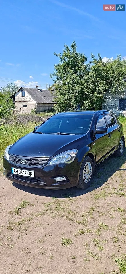 2010 Kia Cee'd - мініатюра 21