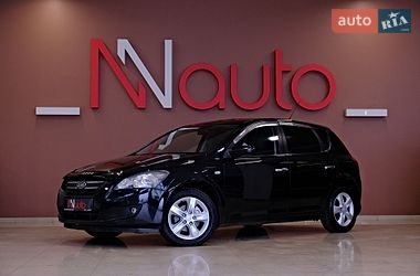 Хэтчбек Kia Ceed 2008 в Одессе