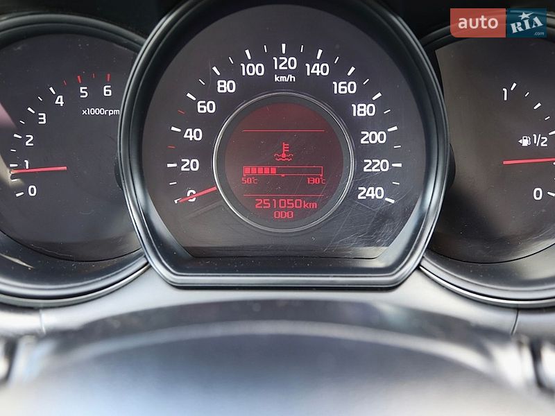 Универсал Kia Ceed 2015 в Киеве