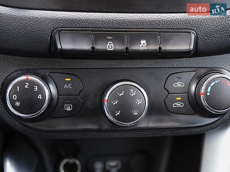 Универсал Kia Ceed 2015 в Киеве