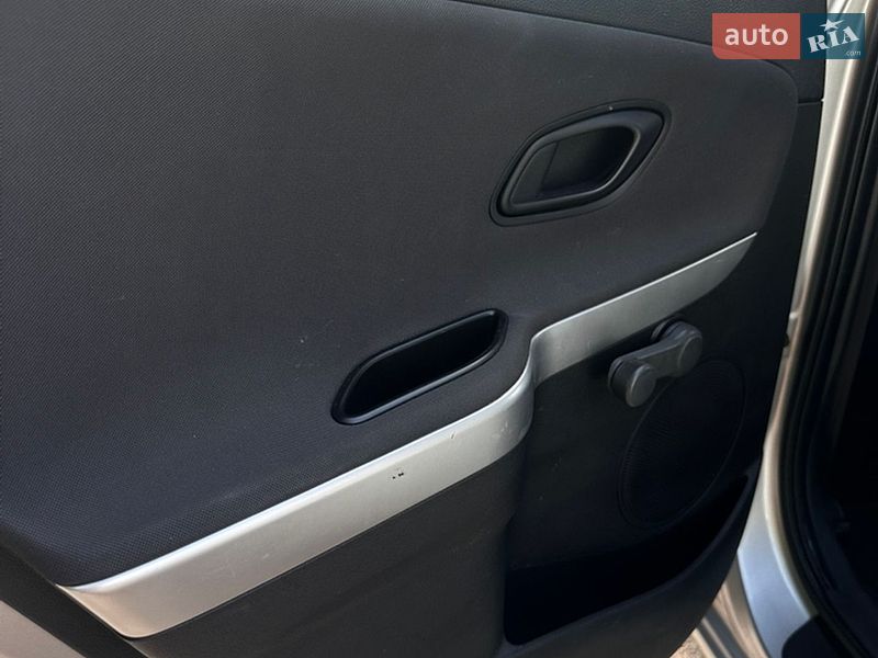 Хэтчбек Kia Ceed 2012 в Запорожье