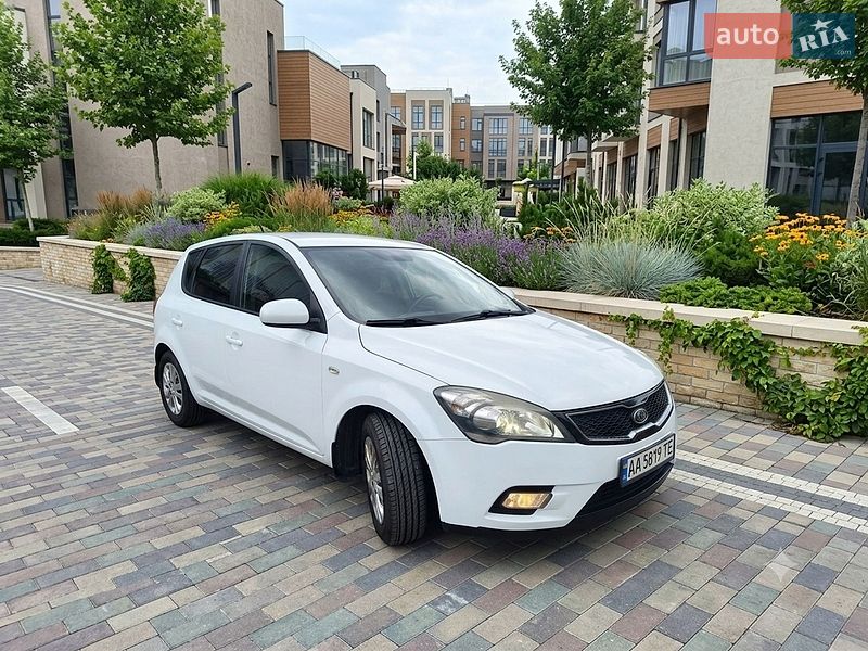 Kia Ceed 2010