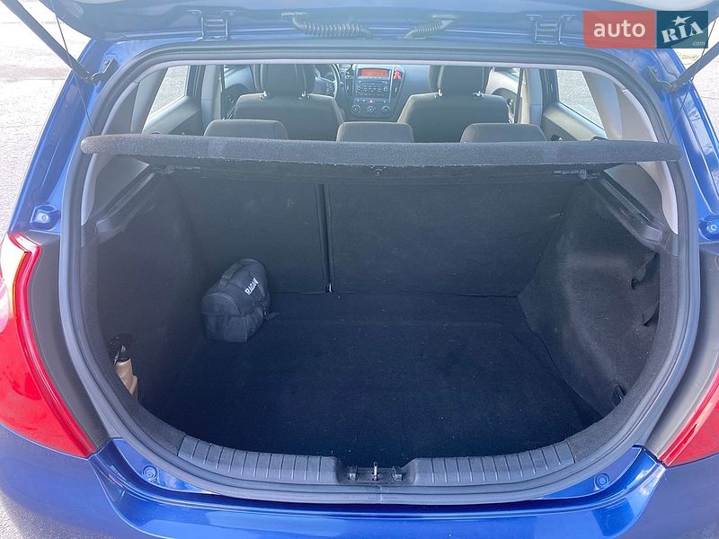 Хэтчбек Kia Ceed 2007 в Харькове