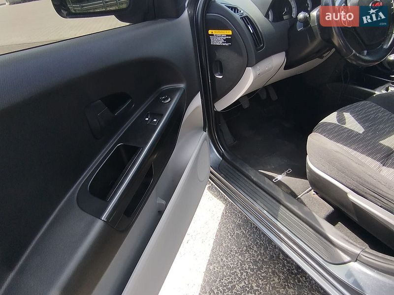 Хэтчбек Kia Ceed 2008 в Белой Церкви фото 11 Хэтчбек Kia Ceed 2008 в Белой Церкви