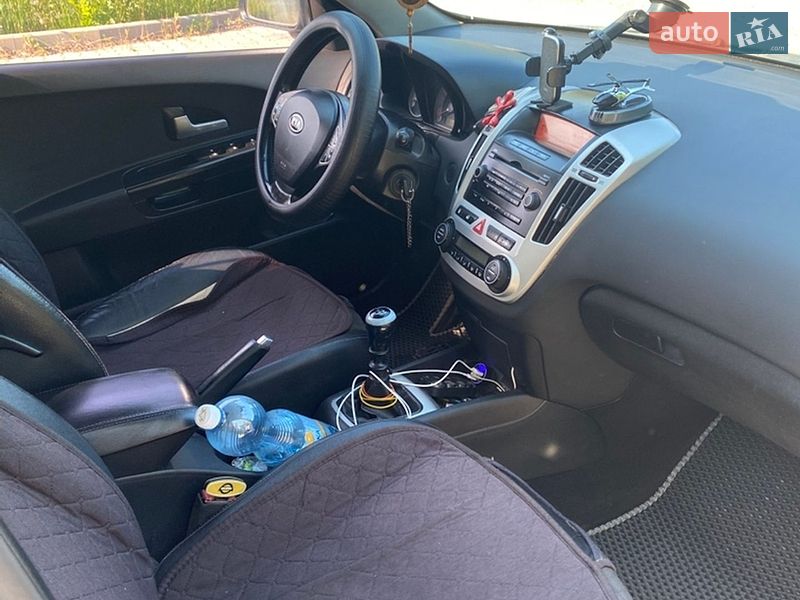 Універсал Kia Ceed 2008 в Сквирі