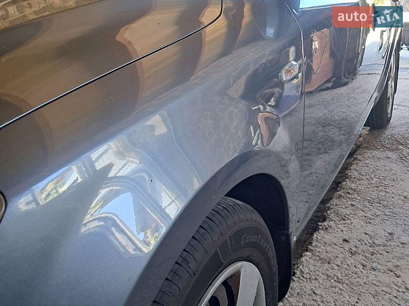 Хэтчбек Kia Ceed 2007 в Мостиске