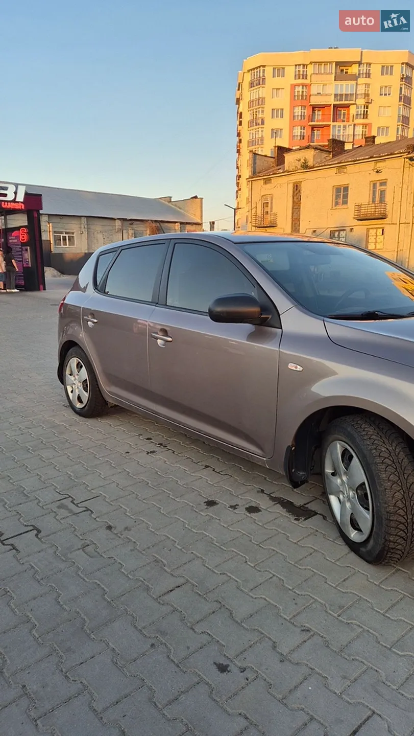 2012 Kia Cee'd - мініатюра 13