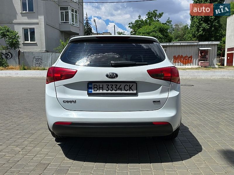 Універсал Kia Ceed 2013 в Одесі