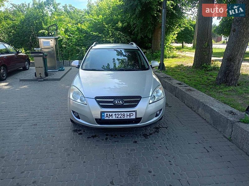 Універсал Kia Ceed 2008 в Коростені