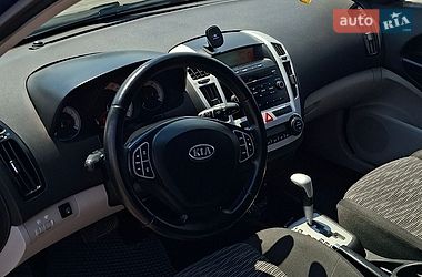 Универсал Kia Ceed 2008 в Звягеле