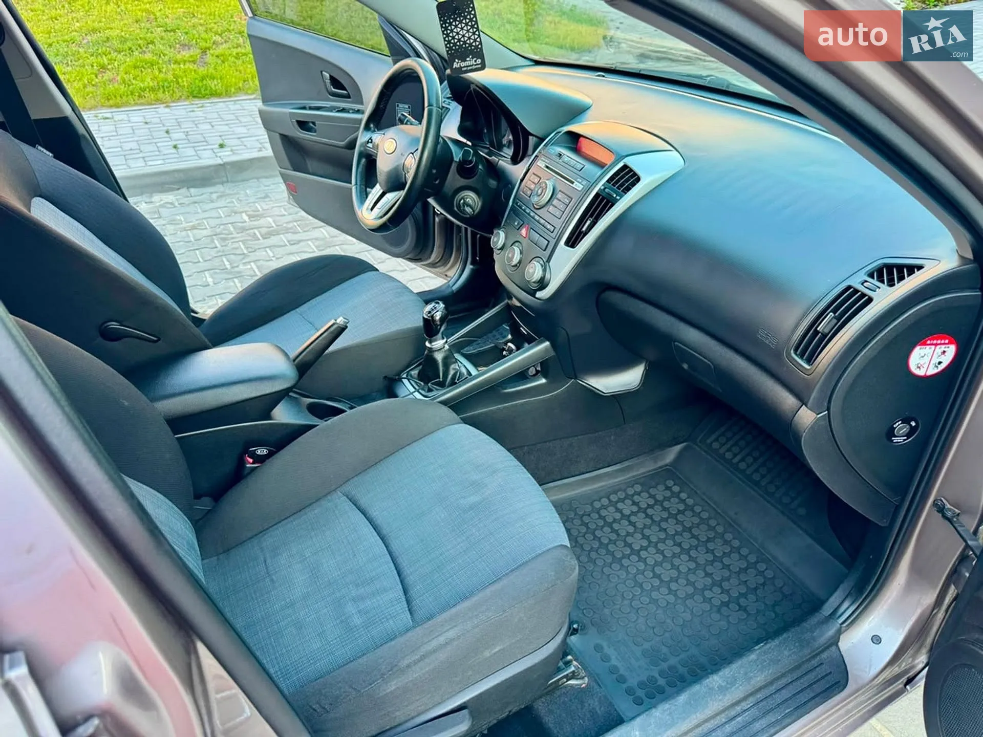 2012 Kia Cee'd - мініатюра 28