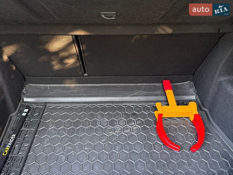Хетчбек Kia Ceed 2015 в Львові