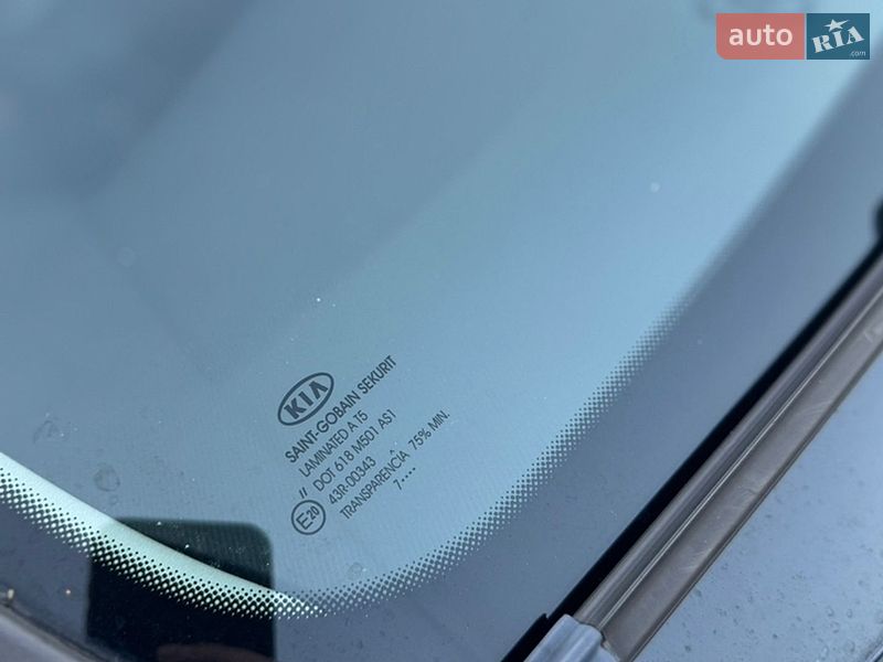 Хэтчбек Kia Ceed 2007 в Иршаве