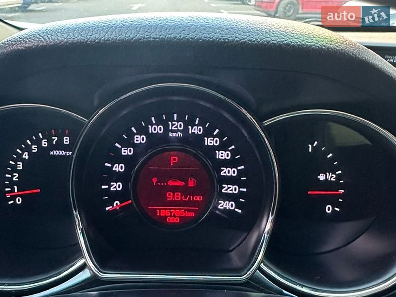 Хетчбек Kia Ceed 2012 в Києві фото 46 Хетчбек Kia Ceed 2012 в Києві