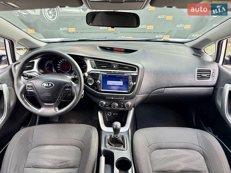 Хэтчбек Kia Ceed 2016 в Харькове