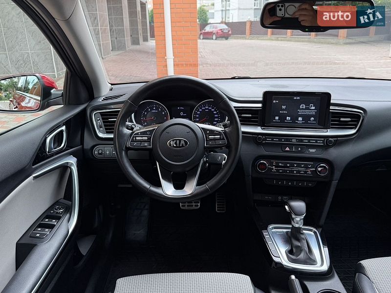 Хэтчбек Kia Ceed 2018 в Киеве