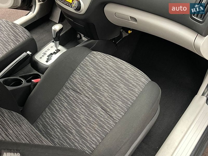 Хэтчбек Kia Ceed 2007 в Киеве