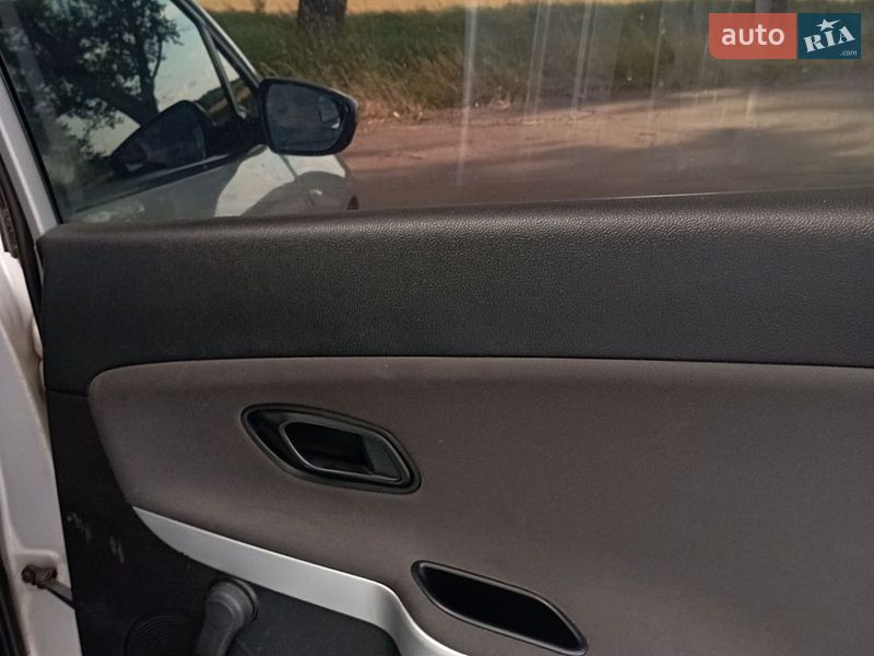 Универсал Kia Ceed 2014 в Кролевце