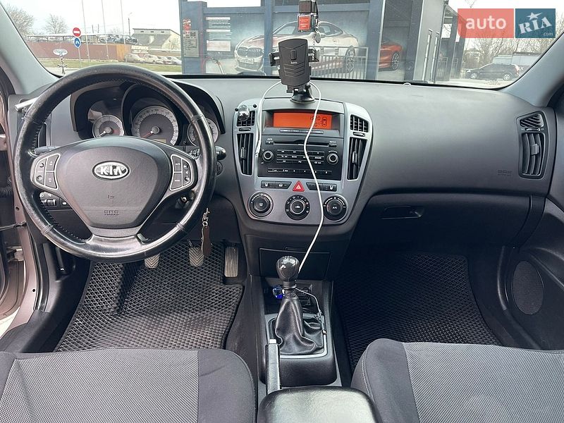 Хетчбек Kia Ceed 2007 в Кам'янець-Подільському