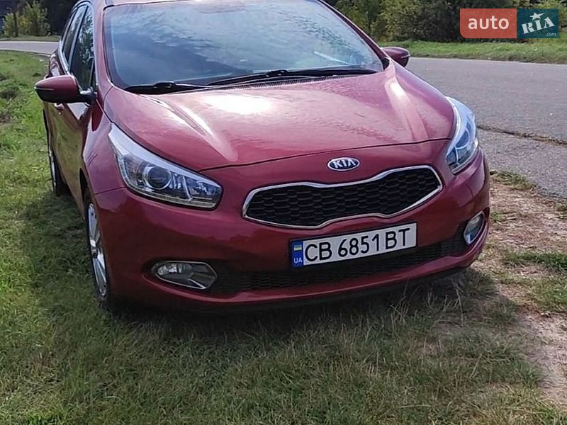 Универсал Kia Ceed 2013 в Борзне