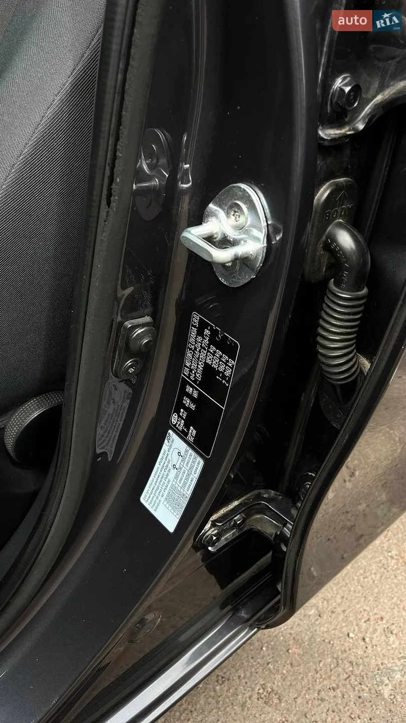 2016 Kia Cee'd - мініатюра 35
